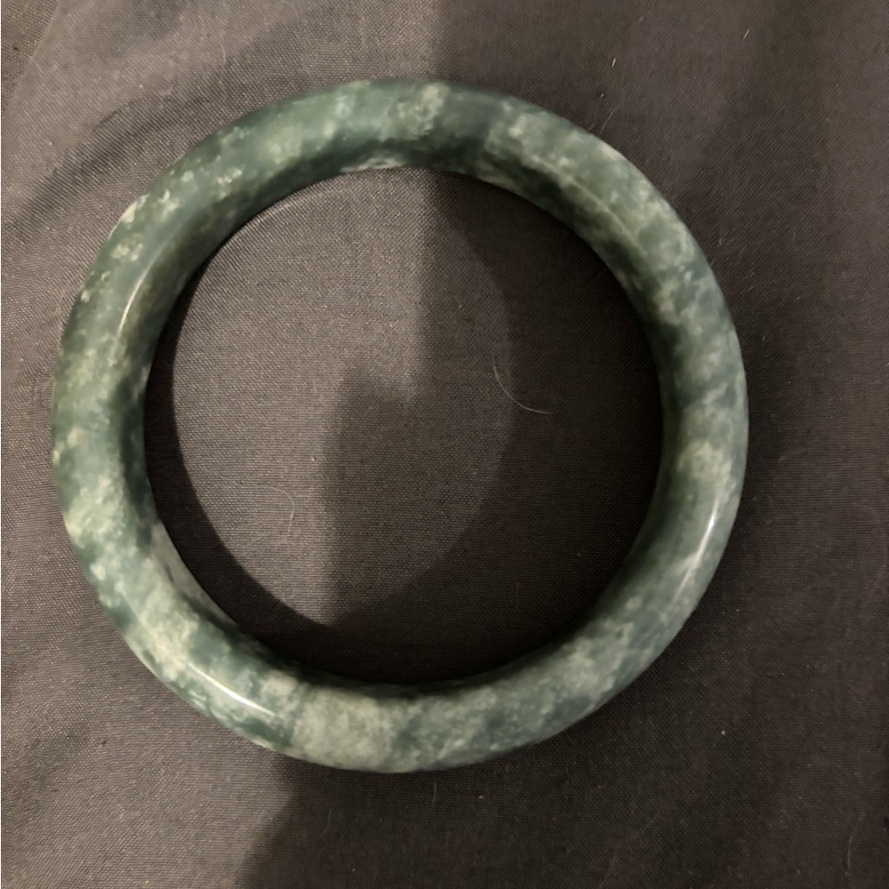 Yunnan Jade Bangle Bracelet